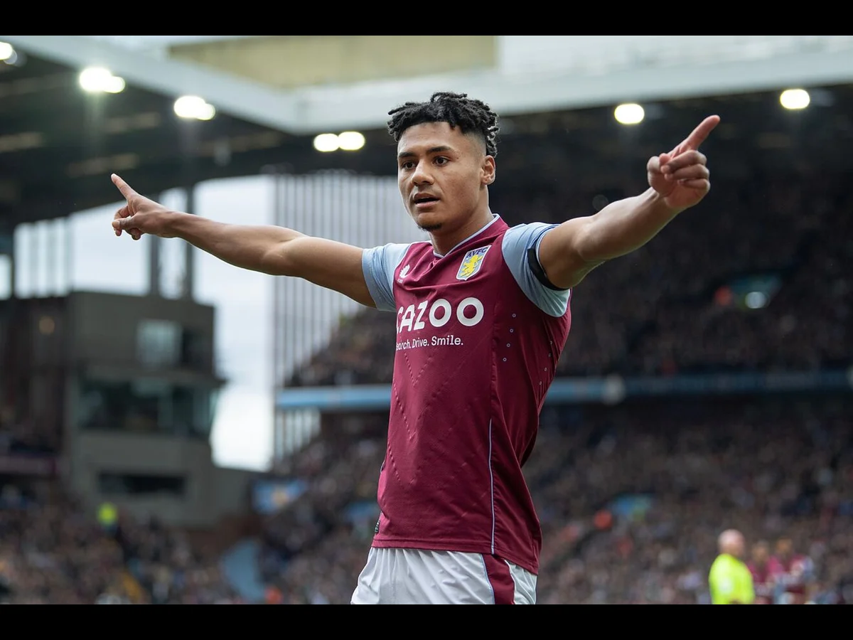 Câu lạc bộ bóng đá Aston Villa - Khám Phá Lịch Sử, Thành Tựu và Tương Lai Rực Rỡ