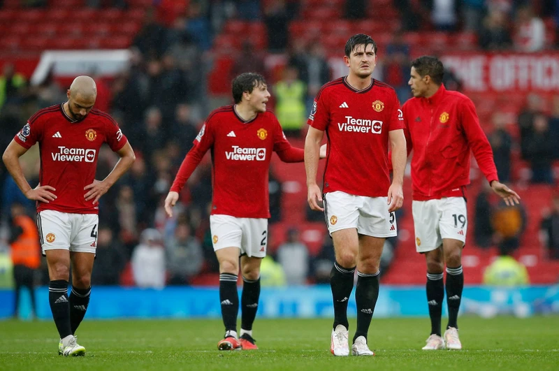 Đội hình câu lạc bộ bóng đá Luton Town gặp Manchester United - Cuộc chiến không thể bỏ lỡ